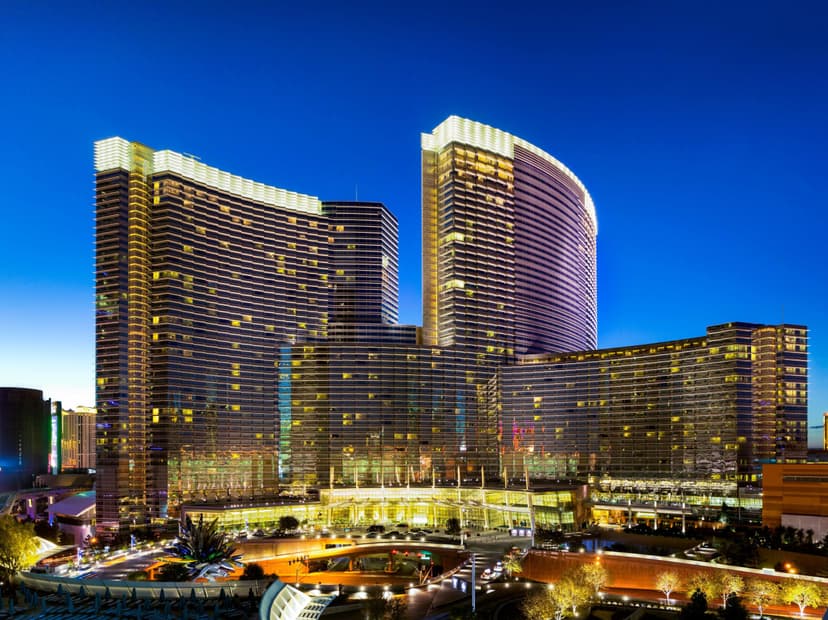 Which Venues in Las Vegas Host the Best Shows?5